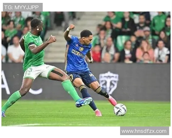 洛克伦与奥斯坦的精彩对决分析及赛前预测展望