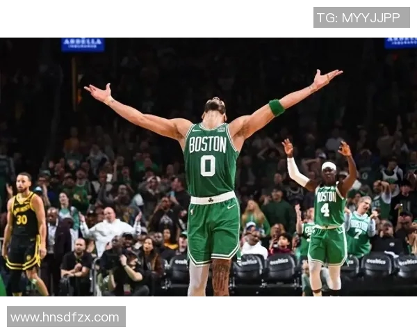 勇士与凯尔特人精彩对决视频回顾全场亮点与精彩瞬间分享